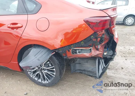 2024 Kia Forte Gt-Line from USA, damaged, VIN 3KPF54AD5RE731242